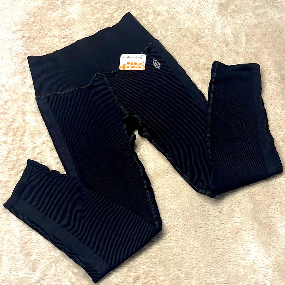 FREE PEOPLE Movement Free Throw Leggings